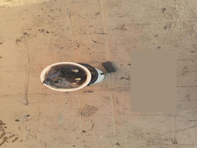 bontott VW TOURAN Üzemanyag Szivattyú