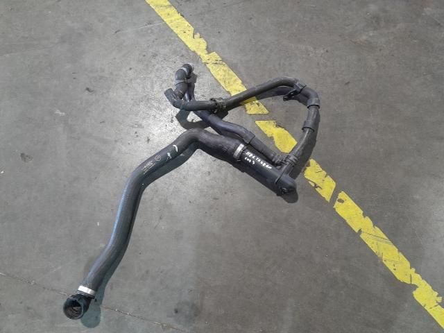 bontott VW TOURAN Vízcső