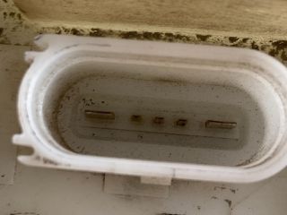 bontott VW TOURAN Üzemanyag Szivattyú