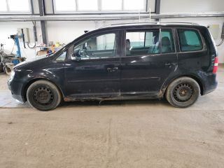 bontott VW TOURAN Bal első Gólyaláb (Lengécsillapító, Rugó)