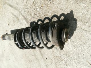 bontott VW TOURAN Bal első Lengéscsillapító