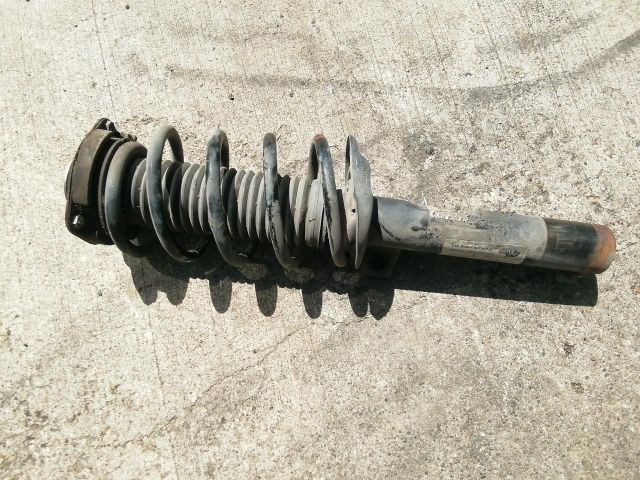 bontott VW TOURAN Bal első Lengéscsillapító