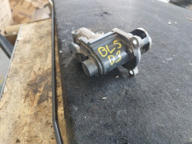 bontott VW TOURAN EGR / AGR Szelep