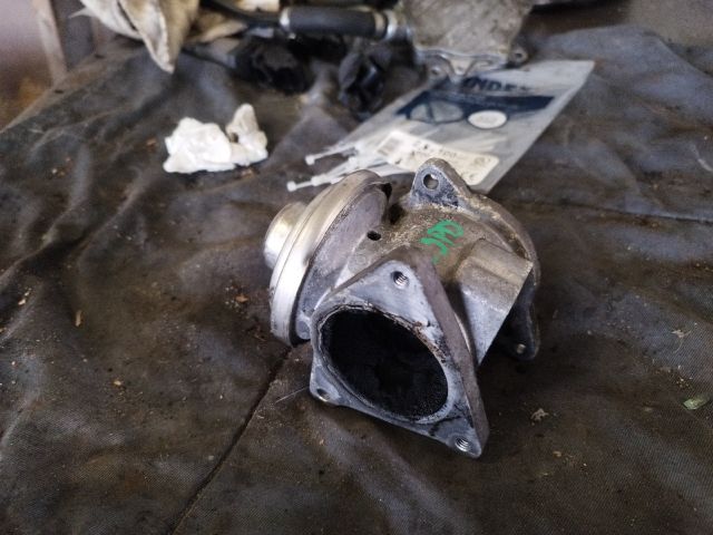 bontott VW TOURAN EGR / AGR Szelep