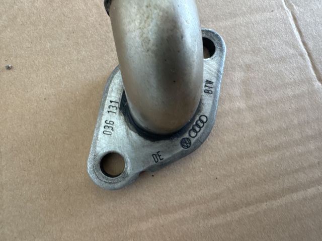 bontott VW TOURAN EGR Hűtő Cső