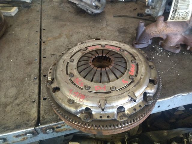 bontott VW TOURAN Egytömegű Lendkerék