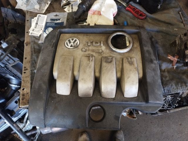 bontott VW TOURAN Felső Motorburkolat