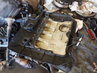 bontott VW TOURAN Felső Motorburkolat