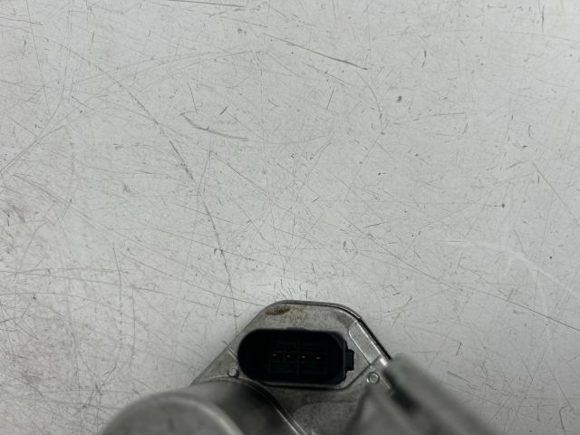 bontott VW TOURAN Fojtószelep (Elektromos)