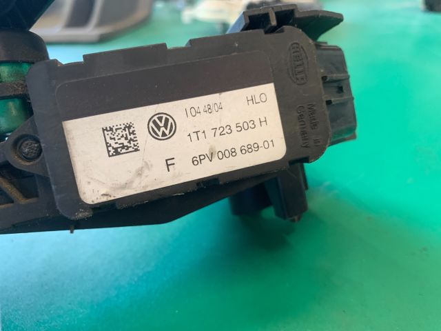 bontott VW TOURAN Gázpedál (Elektromos)