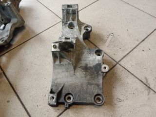bontott VW TOURAN Generátor Tartó Bak