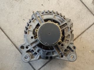 bontott VW TOURAN Generátor