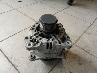 bontott VW TOURAN Generátor