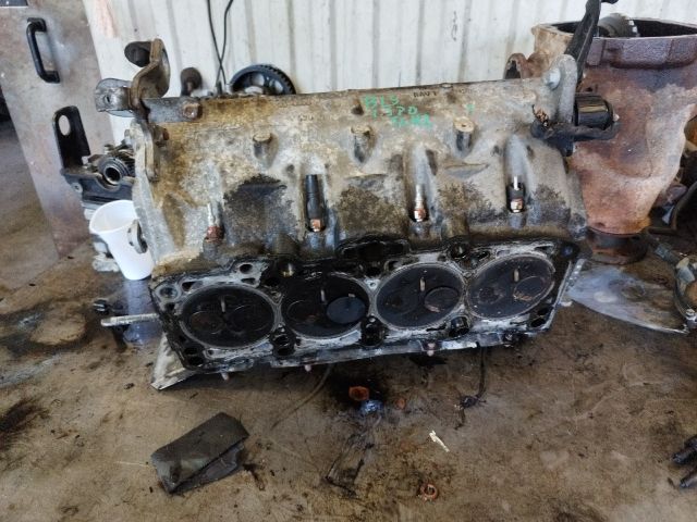 bontott VW TOURAN Hengerfej