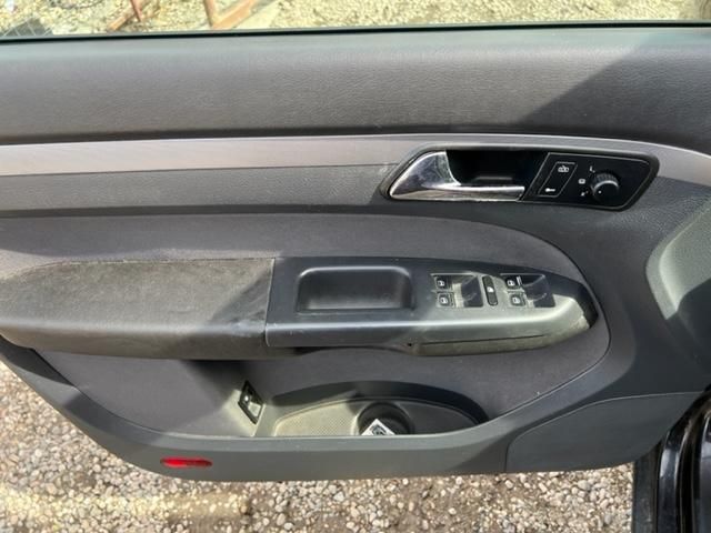 bontott VW TOURAN Hengerfej