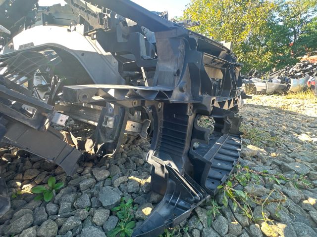 bontott VW TOURAN Homlokfal (Üres lemez)