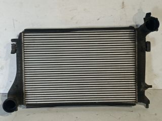 bontott VW TOURAN Intercooler