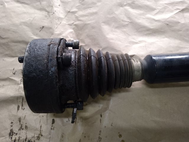 bontott VW TOURAN Jobb Féltengely