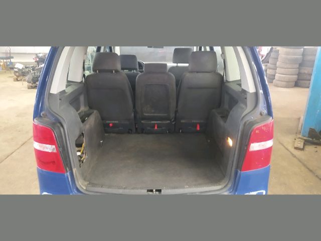 bontott VW TOURAN Jobb hátsó Rugó