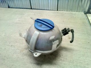 bontott VW TOURAN Kiegyenlítő Tartály