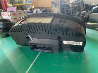 bontott VW TOURAN Kilométeróra