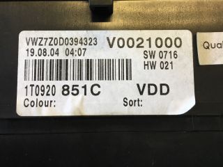 bontott VW TOURAN Kilométeróra