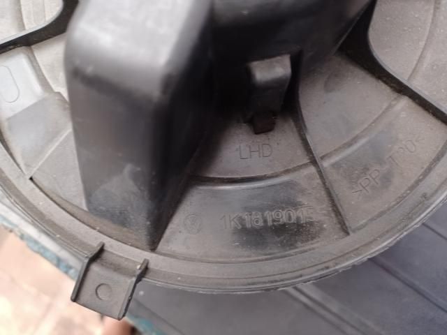 bontott VW TOURAN Klímahűtő Ventilátor