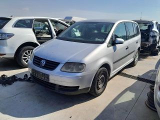 bontott VW TOURAN Klímahűtő Ventilátor