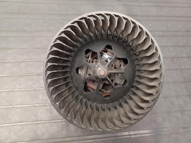 bontott VW TOURAN Klímahűtő Ventilátor