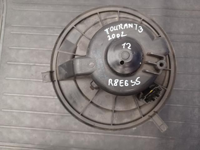 bontott VW TOURAN Klímahűtő Ventilátor