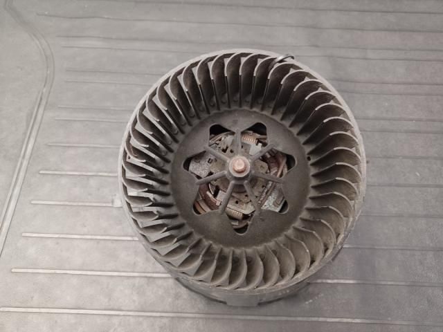 bontott VW TOURAN Klímahűtő Ventilátor