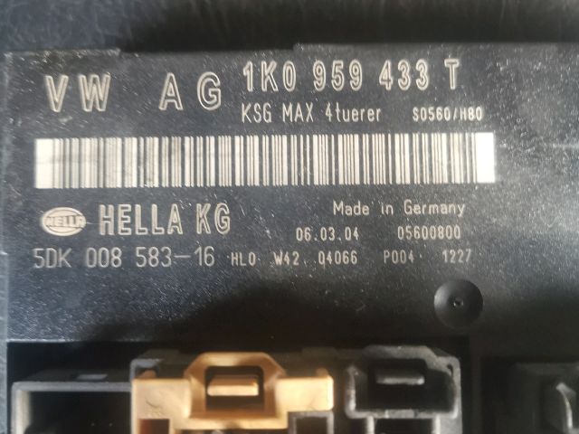 bontott VW TOURAN Komfort Elektronika