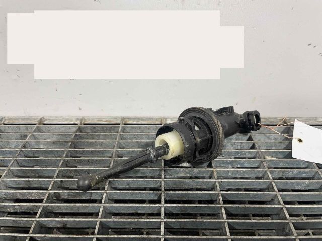 bontott VW TOURAN Kuplung Munkahenger