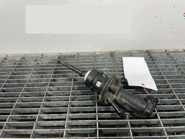 bontott VW TOURAN Kuplung Munkahenger