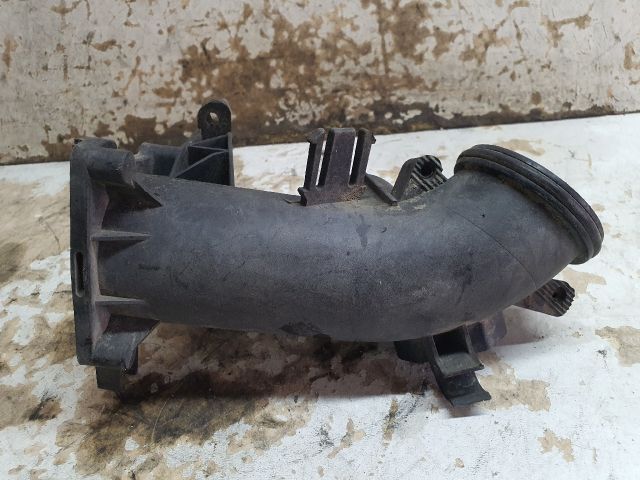 bontott VW TOURAN Légbeömlő Cső