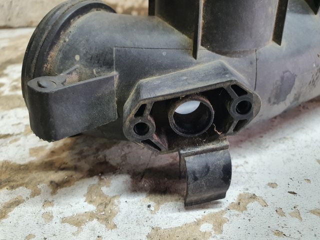 bontott VW TOURAN Légbeömlő Cső