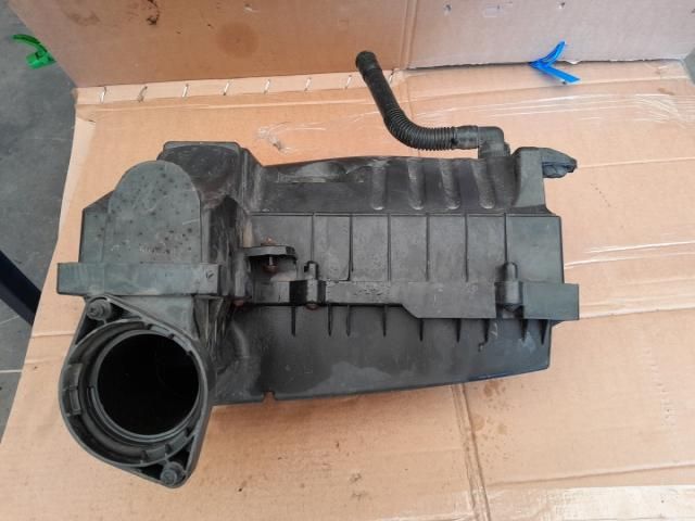 bontott VW TOURAN Légszűrő Ház
