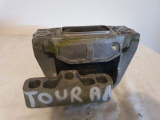 bontott VW TOURAN Motor Tartó Bak Jobb