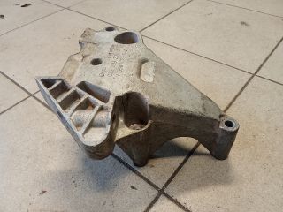 bontott VW TOURAN Motor Tartó Bak (Pozíciófüggetlen)