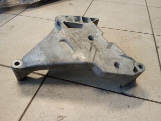 bontott VW TOURAN Motor Tartó Bak (Pozíciófüggetlen)
