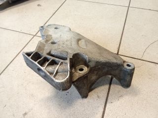 bontott VW TOURAN Motor Tartó Bak (Pozíciófüggetlen)