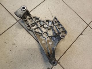 bontott VW TOURAN Motor Tartó Bak (Pozíciófüggetlen)
