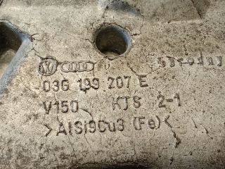 bontott VW TOURAN Motor Tartó Bak (Pozíciófüggetlen)