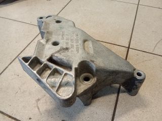 bontott VW TOURAN Motor Tartó Bak (Pozíciófüggetlen)