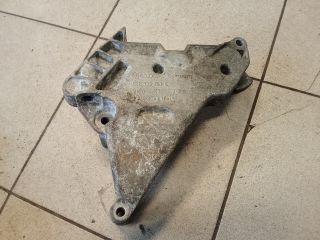 bontott VW TOURAN Motor Tartó Bak (Pozíciófüggetlen)