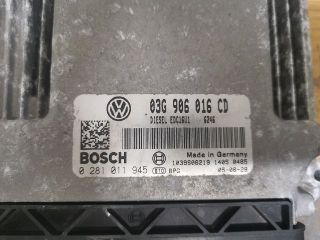 bontott VW TOURAN Motorvezérlő