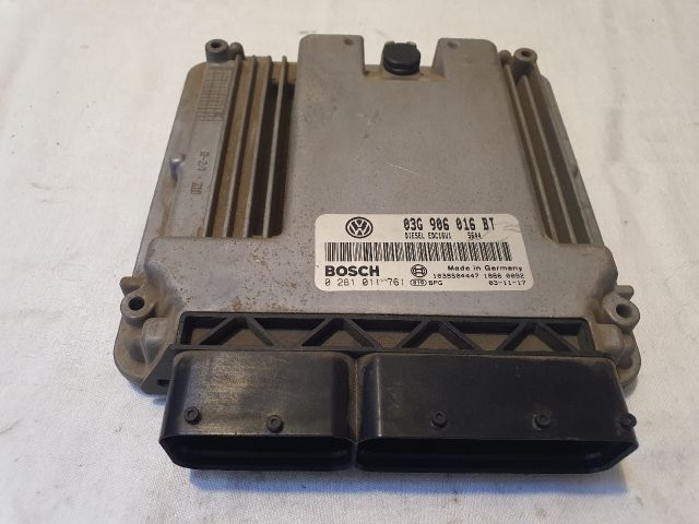 bontott VW TOURAN Motorvezérlő