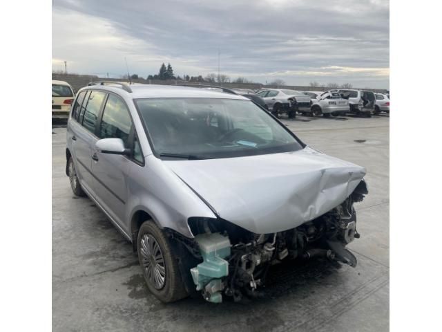 bontott VW TOURAN Motorvezérlő