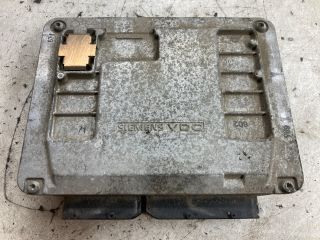 bontott VW TOURAN Motorvezérlő