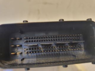 bontott VW TOURAN Motorvezérlő